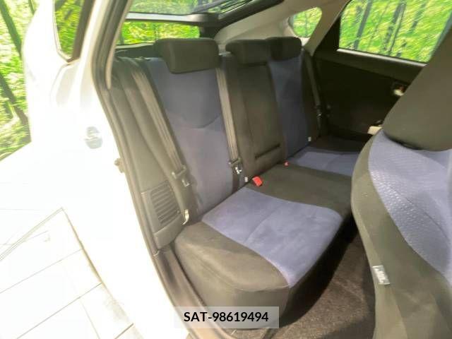 Toyota PRIUS 2012-07 366327-9
