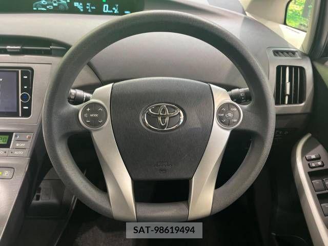 Toyota PRIUS 2012-07 366327-13