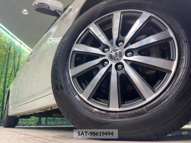Toyota PRIUS 2012-07 366327-12
