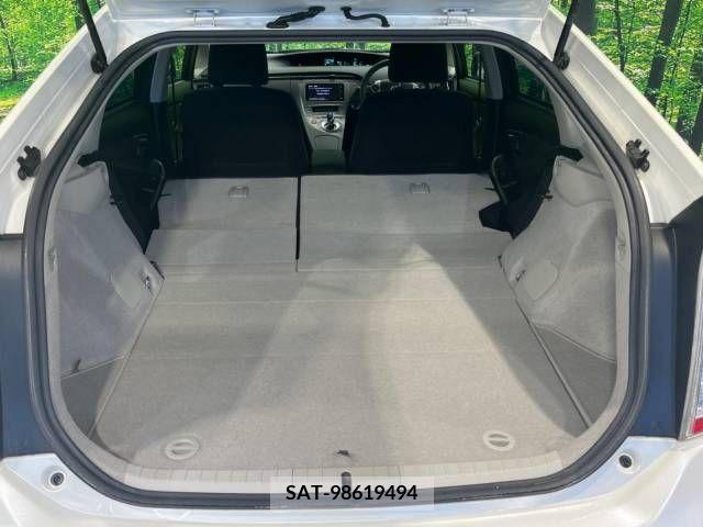 Toyota PRIUS 2012-07 366327-10