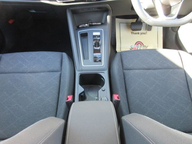 VolksWagen GOLF 2021-09 187452-18