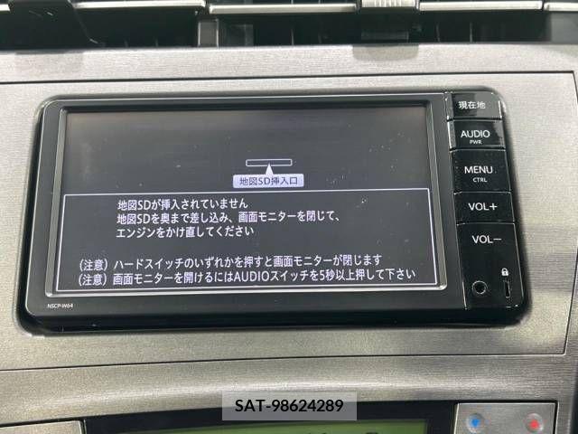 Toyota PRIUS 2015-09 382701-2