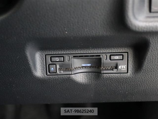 Toyota SIENTA 2022-10 368166-11