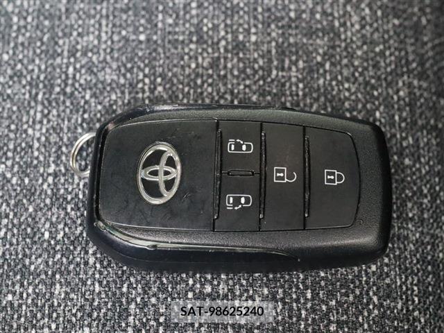 Toyota SIENTA 2022-10 368166-16