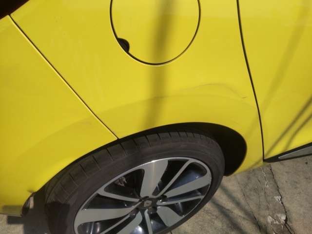 Renault LUTECIA 2013-12 10188-14