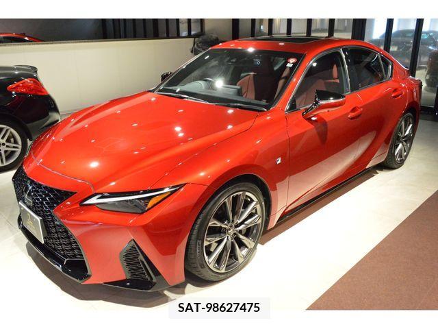 Lexus IS 2021-06 275412-1