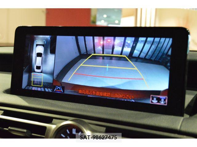 Lexus IS 2021-06 275412-16