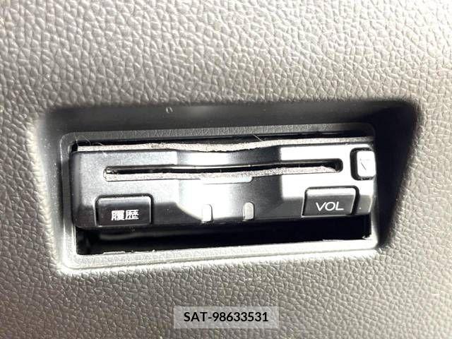Suzuki SWIFT 2019-07 338064-6