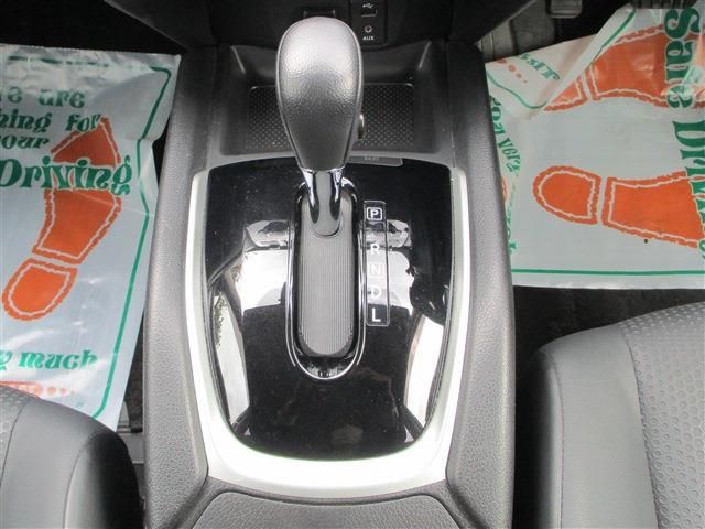 Nissan X-TRAIL 2017-07 18132-18