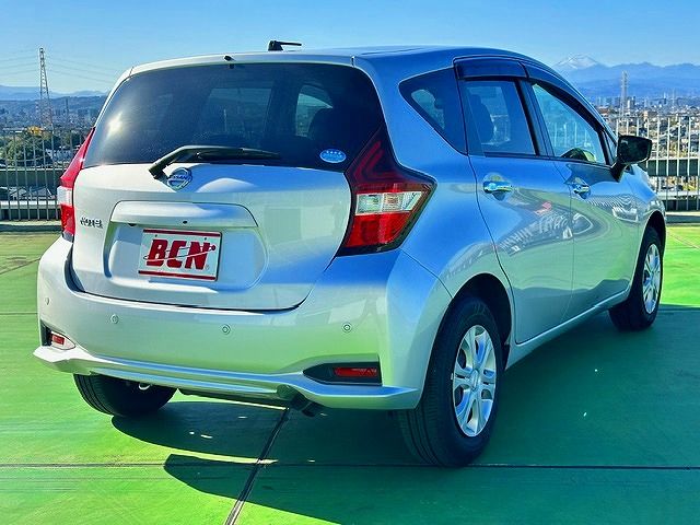 Nissan NOTE 2018-09 29058-2