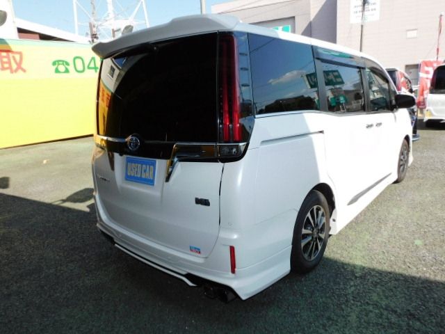 Toyota ESQUIRE 2021-10 9962-2