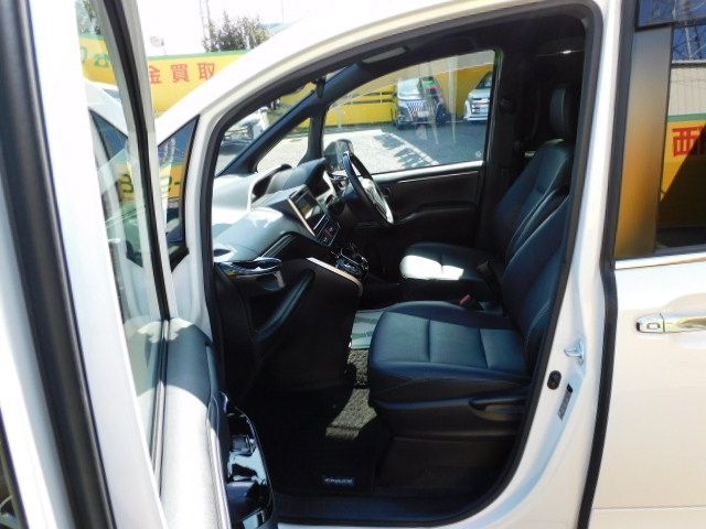 Toyota ESQUIRE 2021-10 9962-4