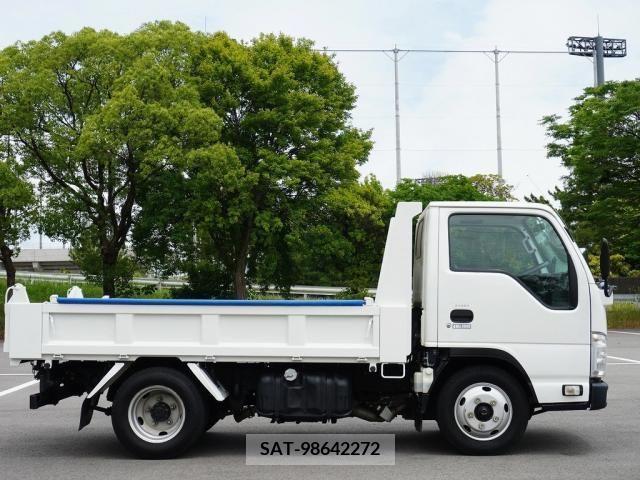 Isuzu ELF TRUCK 2017-01 387959-9