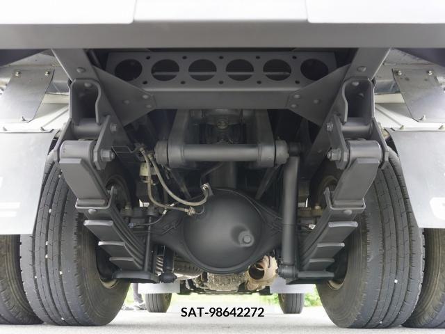 Isuzu ELF TRUCK 2017-01 387959-5