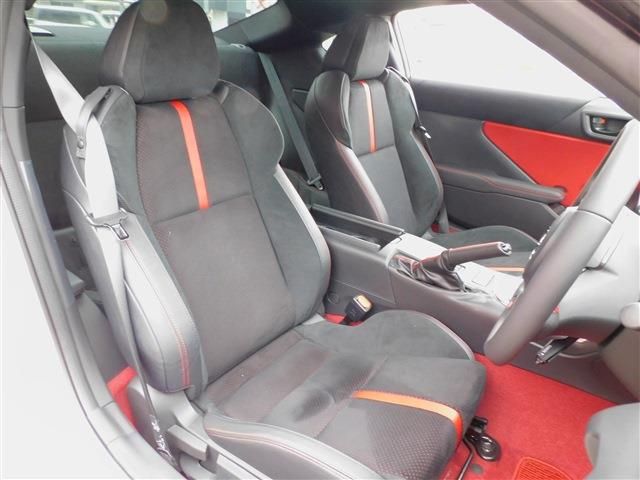 Toyota 86 2023-06 195236-14