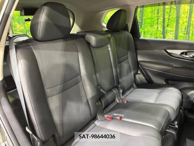 Nissan X-TRAIL 2017-09 209808-9