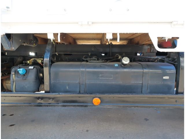 Mitsubishi CANTER 2014-11 194161-20