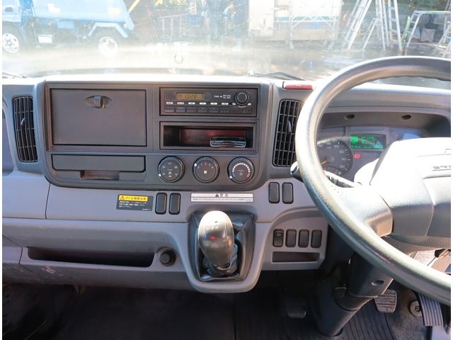 Mitsubishi CANTER 2014-11 194161-26