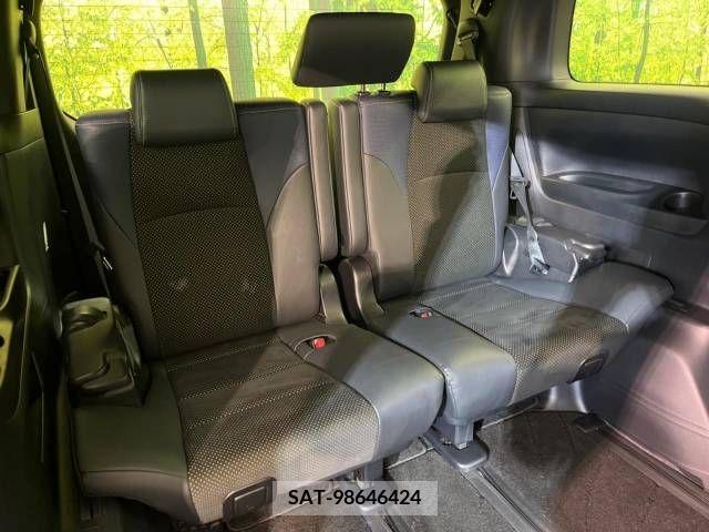 Toyota VELLFIRE 2017-11 287940-11