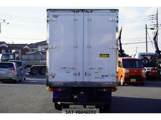 Mitsubishi CANTER 2019-08 211737-3