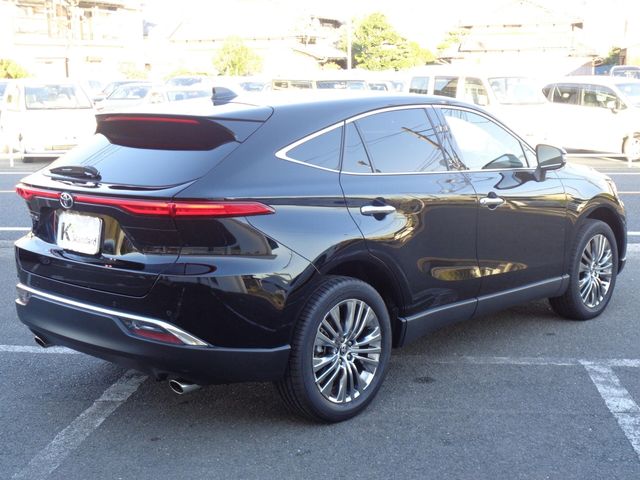 Toyota HARRIER 2021-07 13422-23