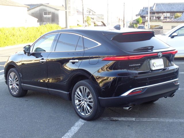 Toyota HARRIER 2021-07 13422-2