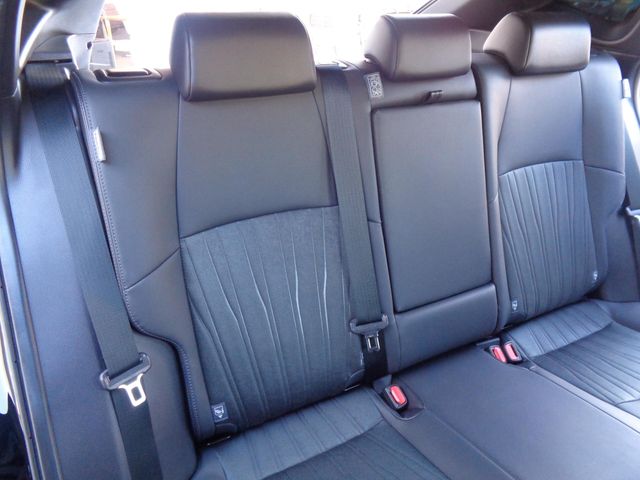 Toyota HARRIER 2021-07 13422-9