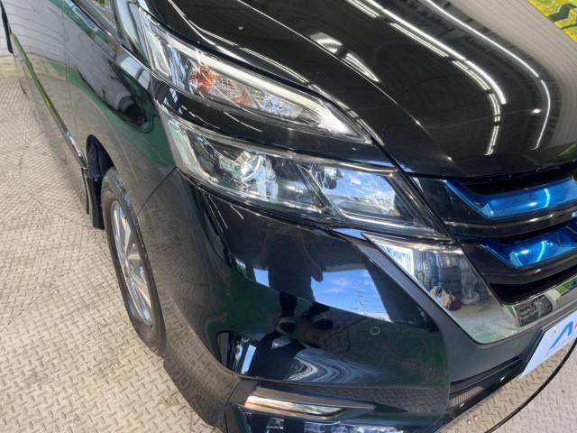 Nissan SERENA 2018-07 12367-12
