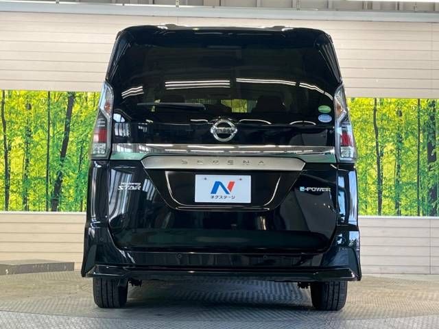 Nissan SERENA 2018-07 12367-15