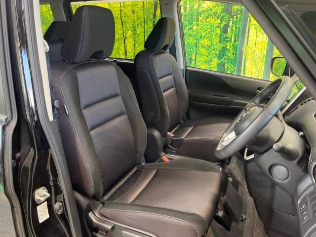 Nissan SERENA 2018-07 12367-7