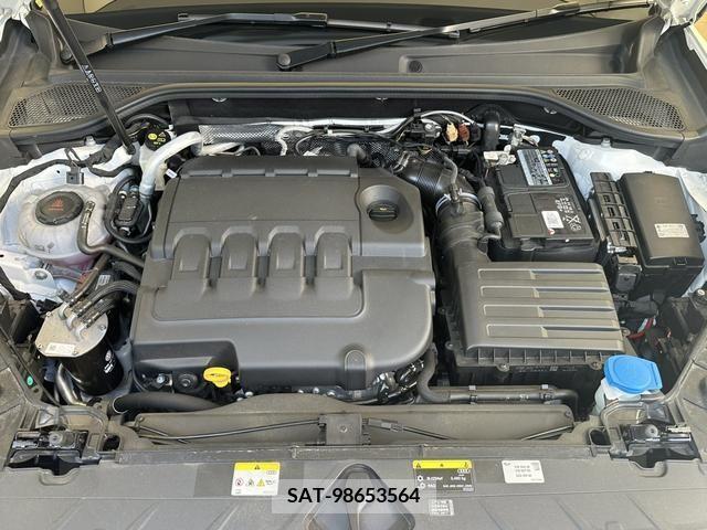 Audi Q2 2022-09 318017-16