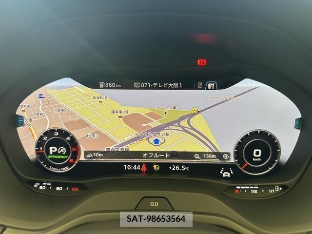 Audi Q2 2022-09 318017-8