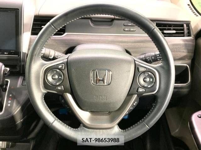 Honda FREED 2017-09 330514-11