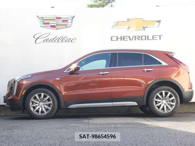 Cadillac XT4 2022-02 208194-10