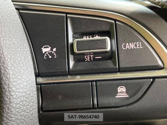 Suzuki SWIFT 2020-09 286628-6