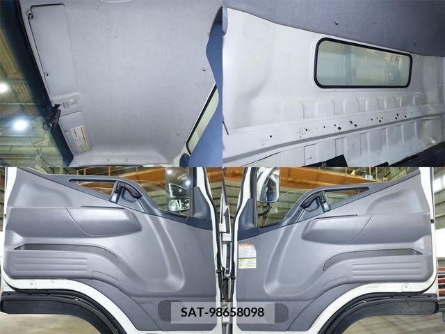 Mitsubishi CANTER 2014-03 372411-17