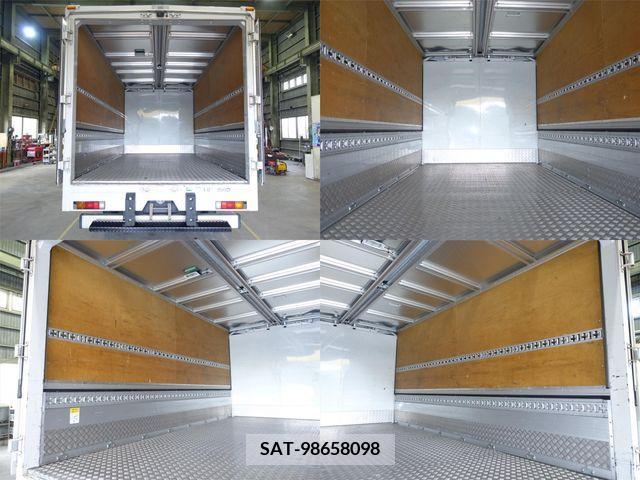 Mitsubishi CANTER 2014-03 372411-9