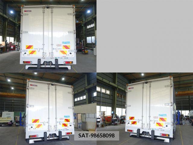 Mitsubishi CANTER 2014-03 372411-5