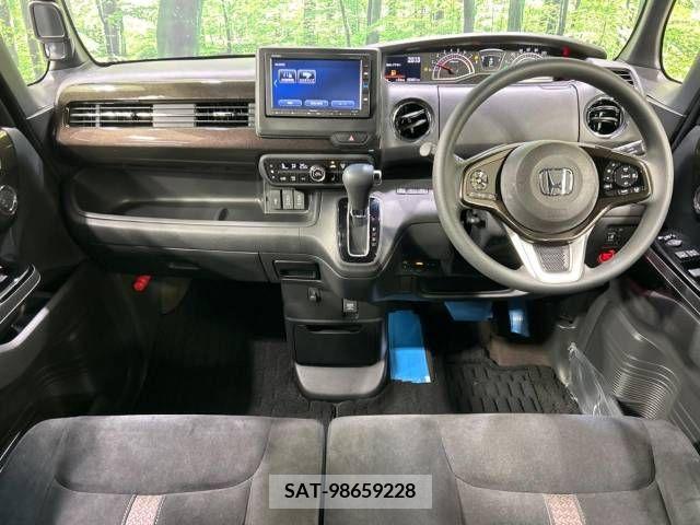 Honda N BOX CUSTOM 2019-11 279209-1
