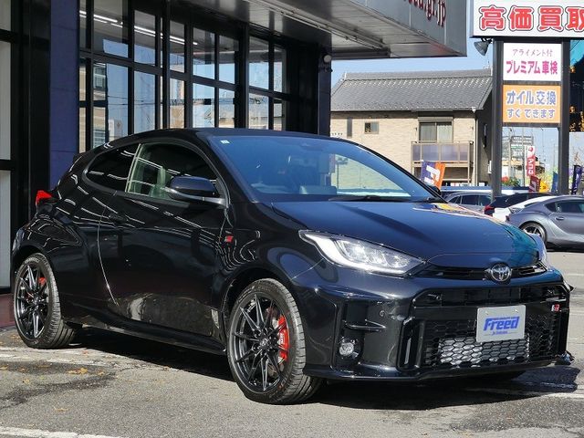 Toyota YARIS 2023-10 190674-4