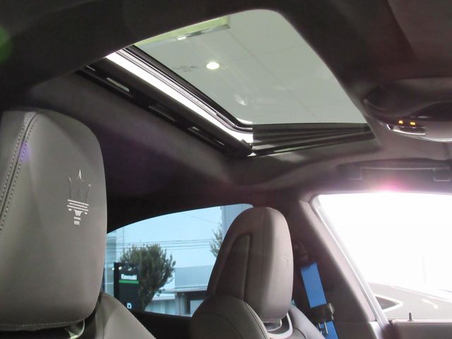 Maserati GHIBLI 2022-03 7414-22