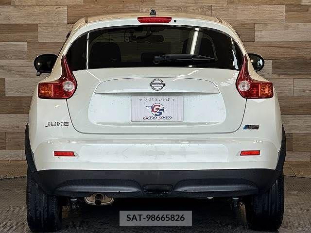 Nissan JUKE 2012-06 374098-18
