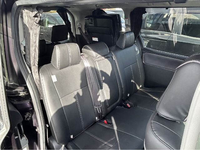 Toyota VOXY 2014-06 183888-6