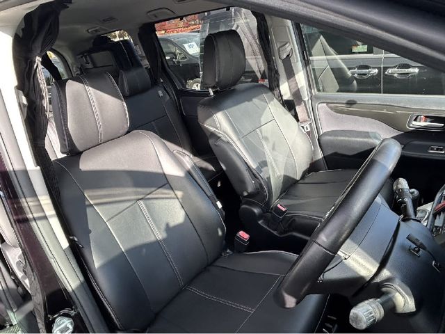 Toyota VOXY 2014-06 183888-5