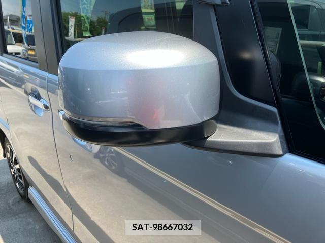 Honda N BOX CUSTOM 2019-04 307033-3