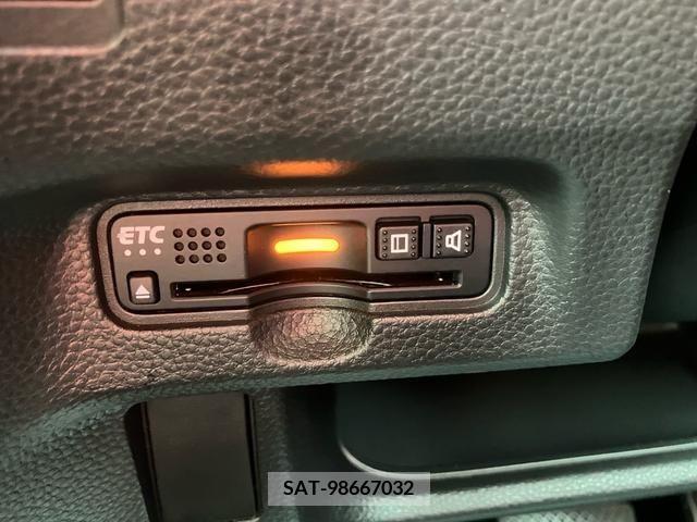 Honda N BOX CUSTOM 2019-04 307033-19