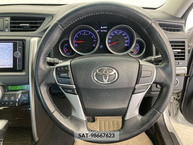 Toyota MARK X 2013-03 209169-19