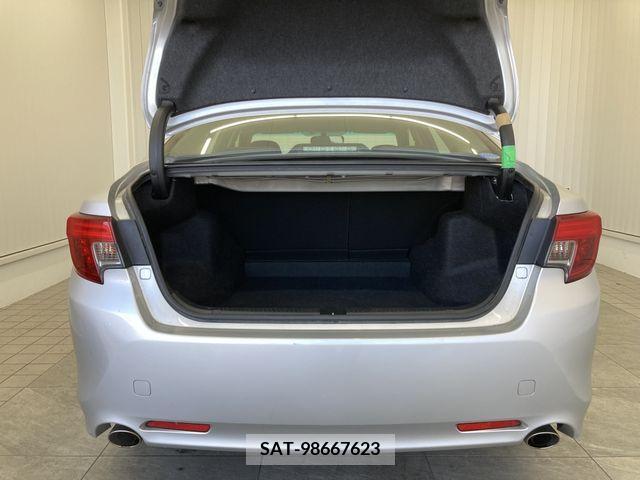 Toyota MARK X 2013-03 209169-26