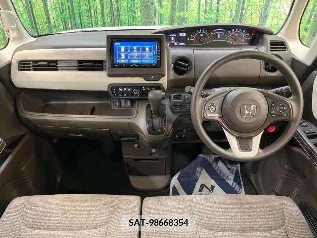 Honda N BOX 2022-10 340346-1