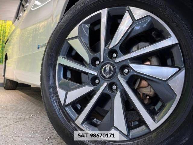 Nissan SERENA 2019-11 325071-14